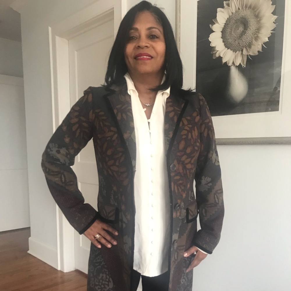 Teri Milano floral print coat with velvet trim.